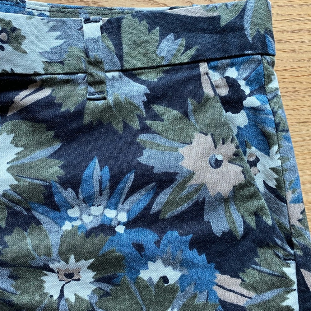 Women’s Gap Shorts - Floral